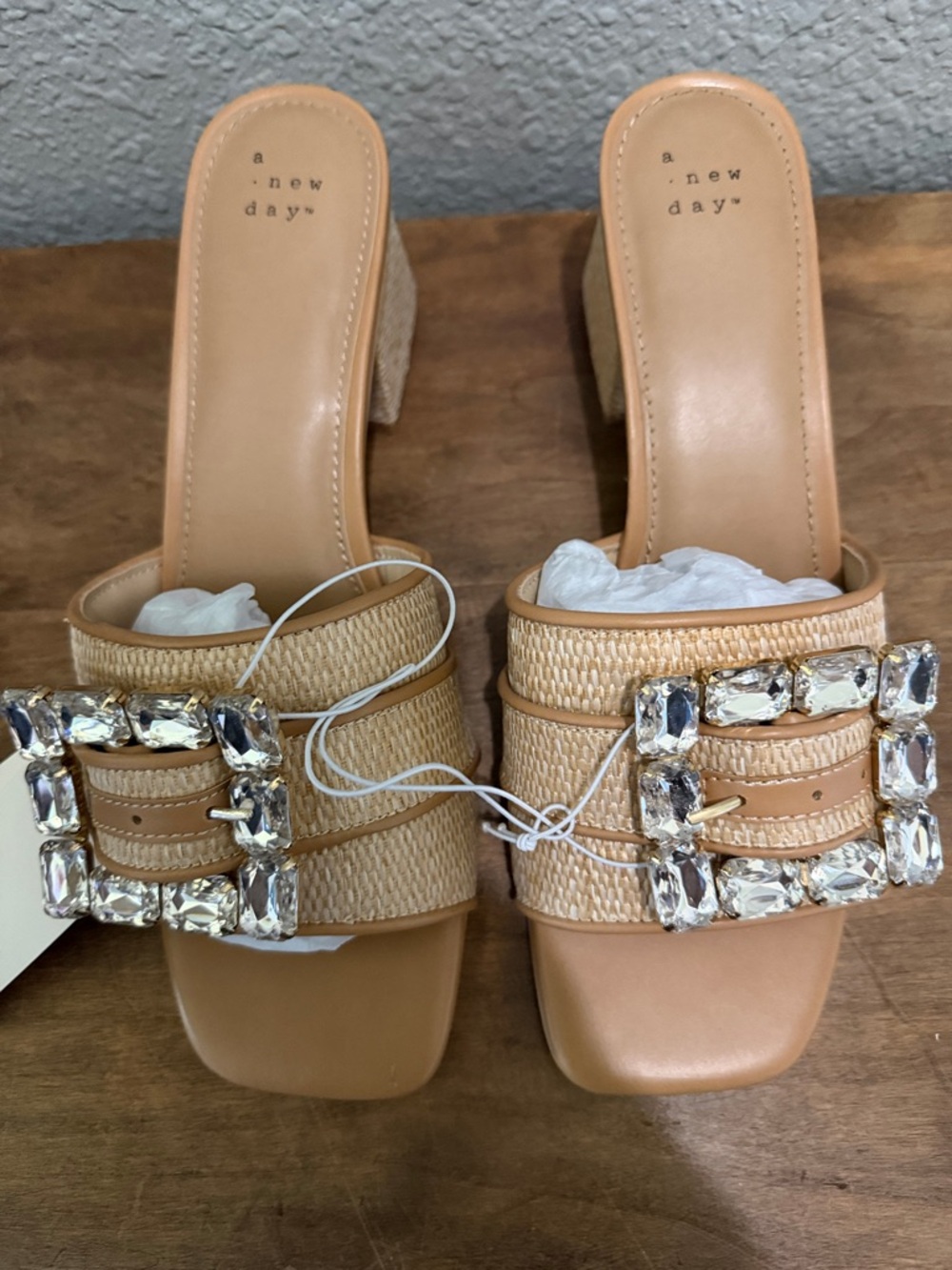 A New Day Beige Raffia Block Heel Slide Sandals with Crystal Buckle size 10 - Picture 2 of 5